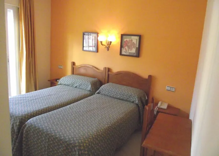 Italia Konukevi Fuengirola